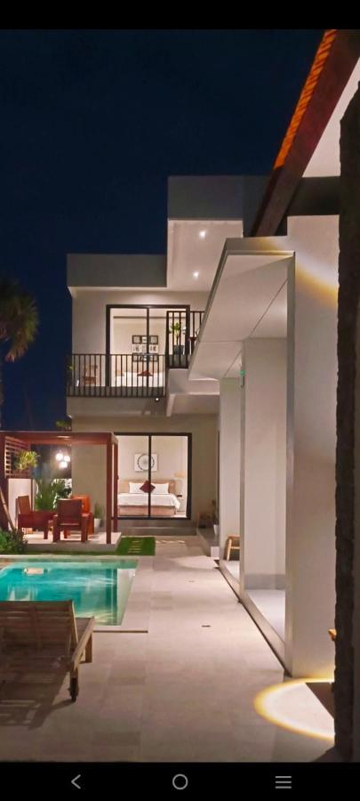 Mega Canggu Guest House Exterior photo